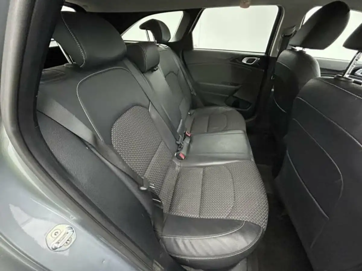 2020-kia-ceed-14-t-gdi-3-sportswagon-dct-big-6