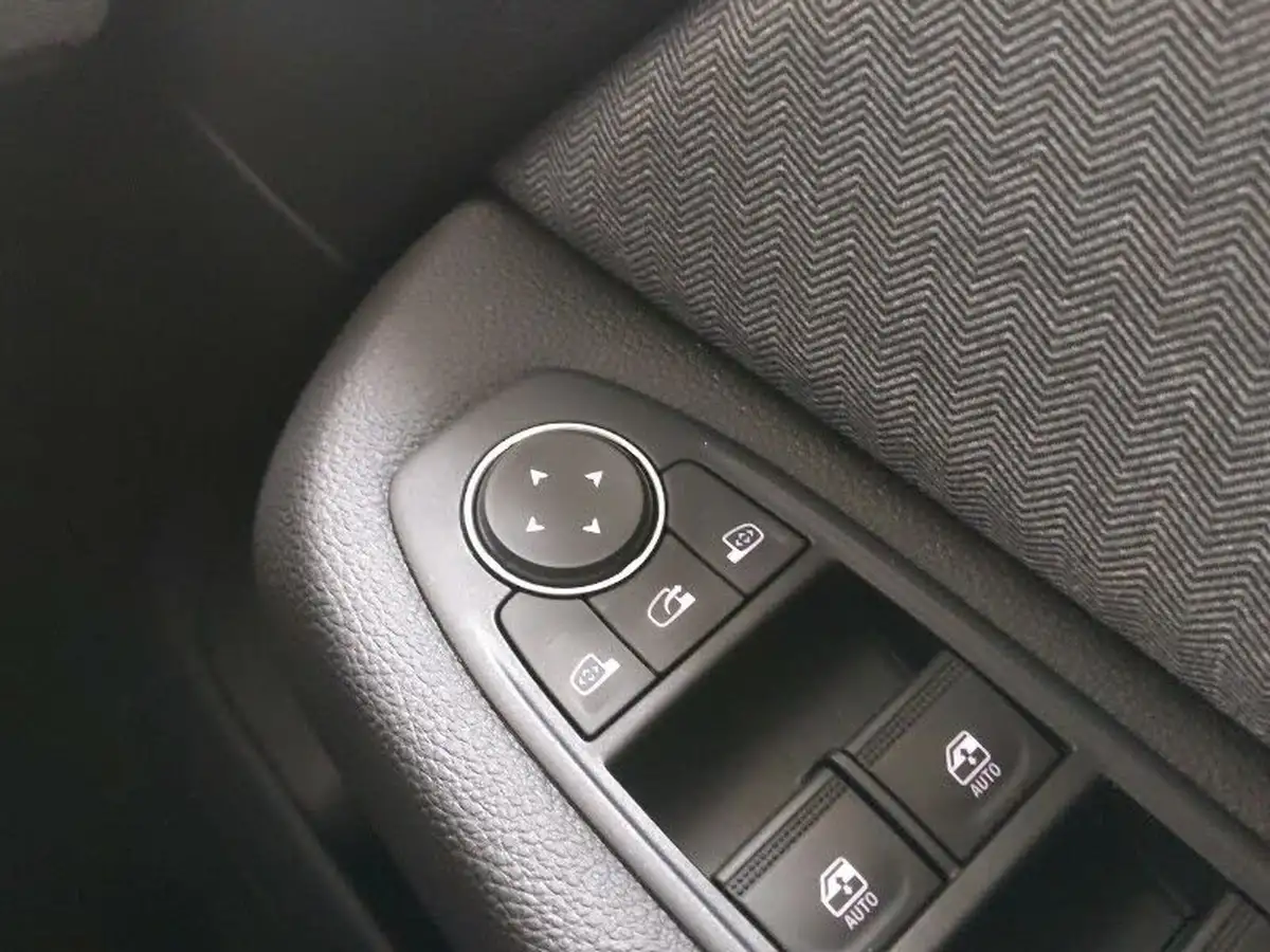 2024-renault-clio-16-techno-big-14