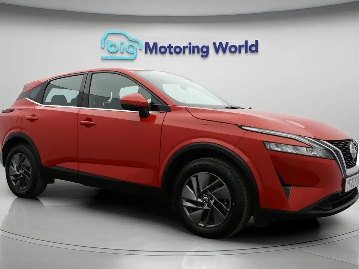 2022-nissan-qashqai-13-dig-t-acenta-premium-140ps-big-0