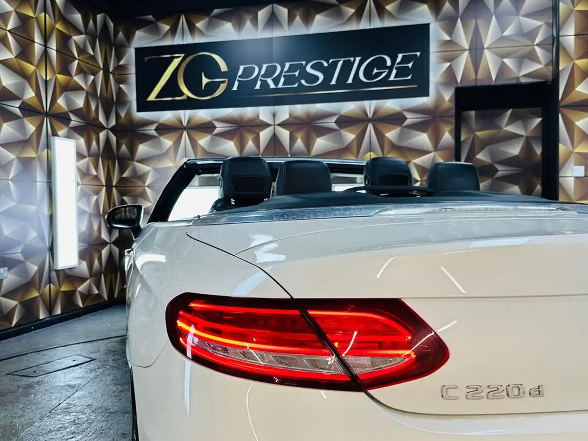 2018-mercedes-benz-c-class-21d-c220d-amg-line-premium-plusss-cabriolet-2d-9g-tronic-plus-big-34