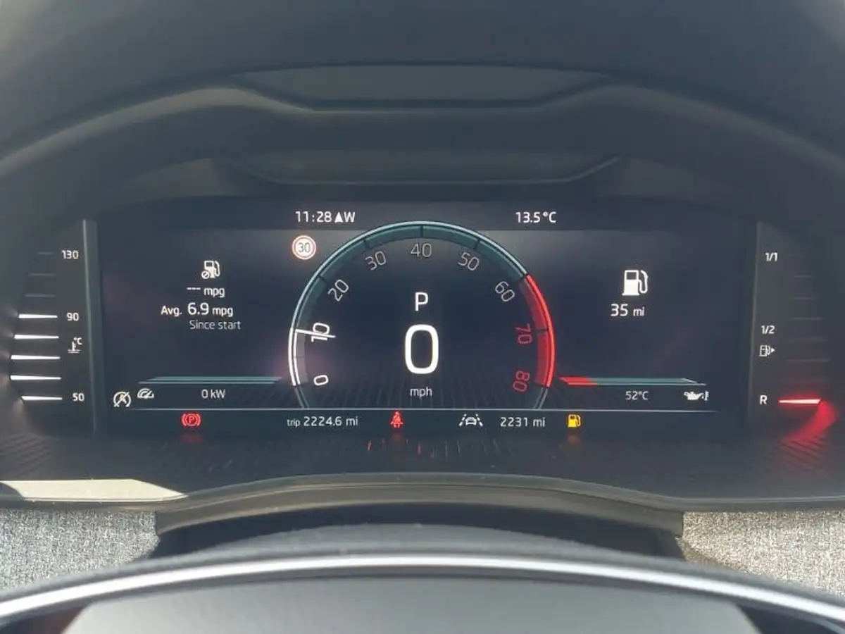 2025-skoda-kamiq-10-tsi-se-edition-116ps-dsg-big-15