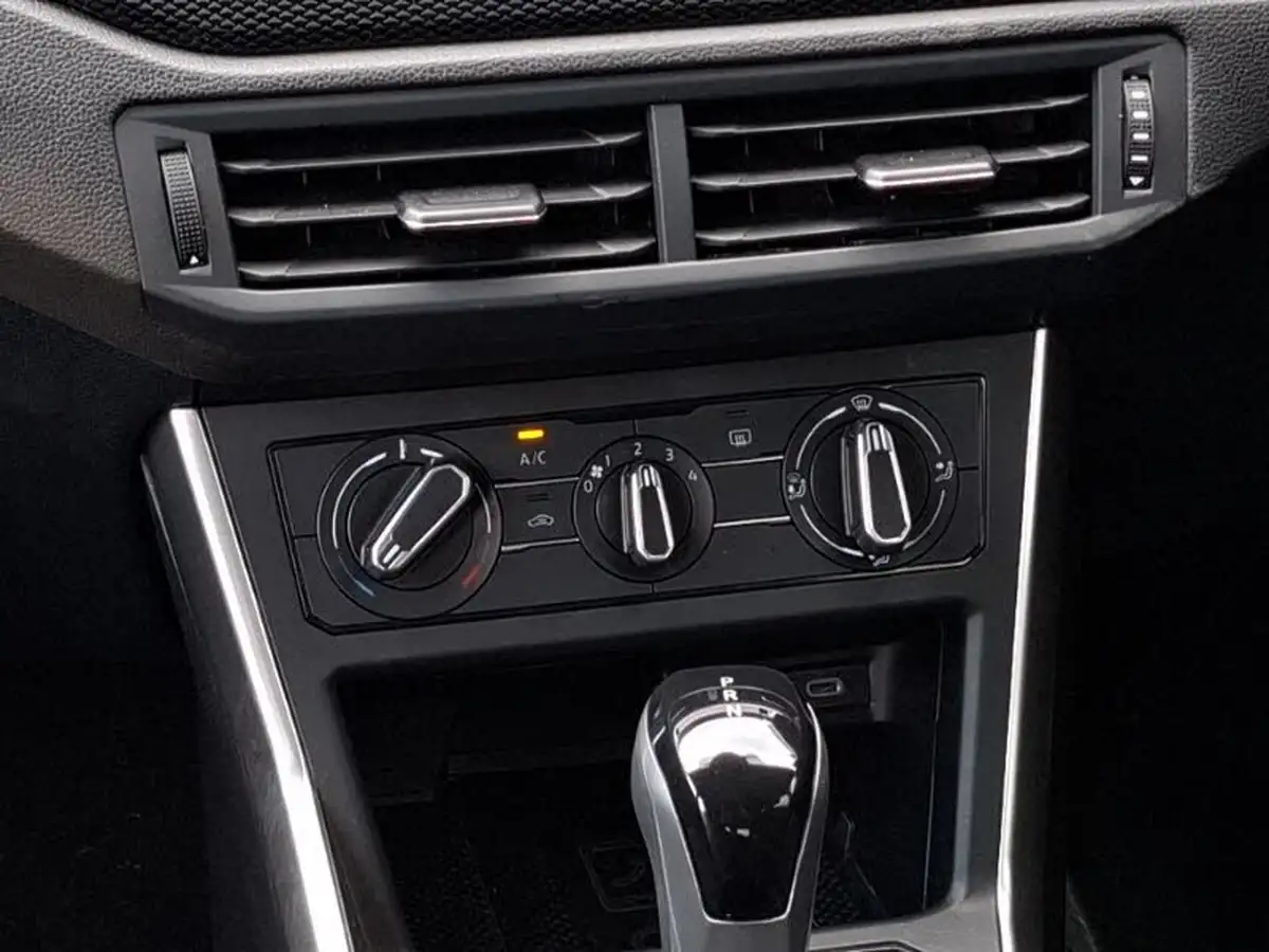 2024-volkswagen-polo-10-tsi-match-dsg-big-10