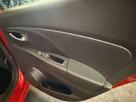 2015-renault-clio-09-dynamique-s-small-30