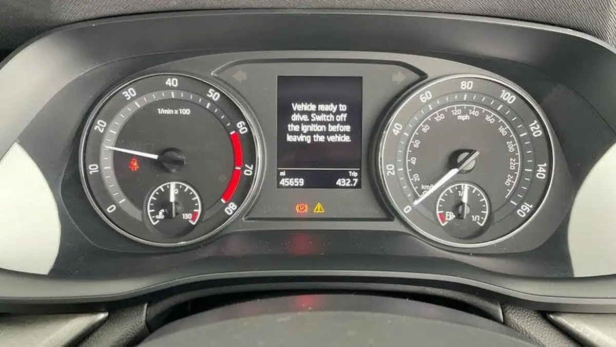 2022-skoda-octavia-10-tsi-e-tec-se-estate-big-23