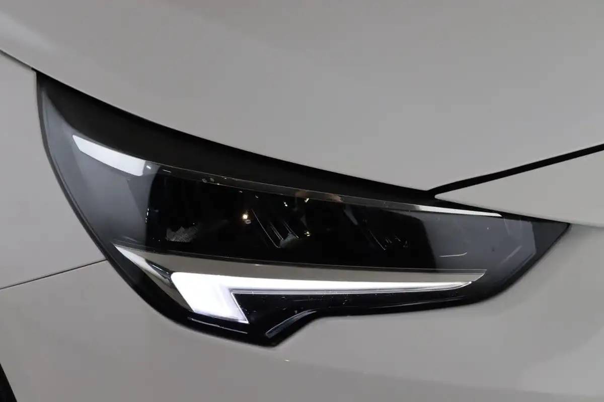 2023-vauxhall-corsa-12i-design-big-6