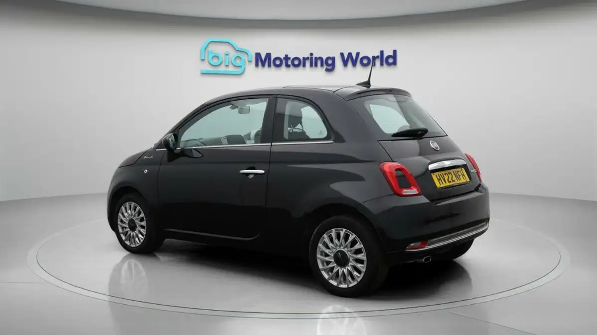 2022-fiat-500-10-dolcevita-big-5