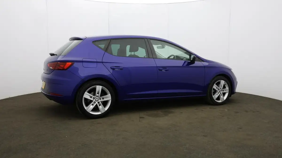 2020-seat-leon-15-tsi-evo-fr-black-edition-150ps-hatchback-big-56