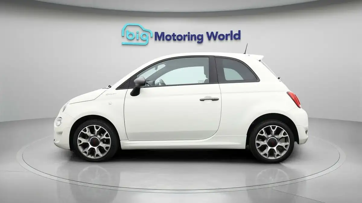 2022-fiat-500-10-sport-big-3