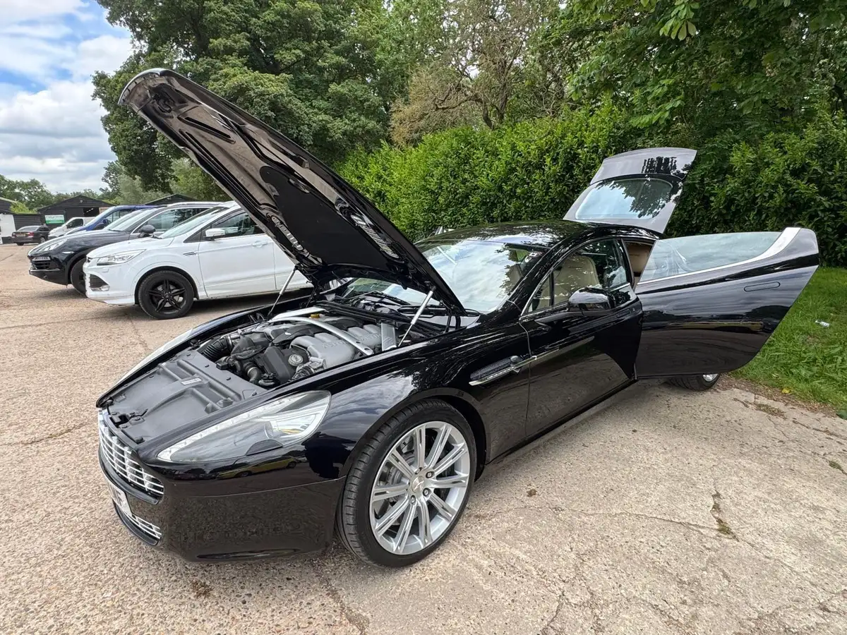 2011-aston-martin-rapide-s-v12-60-big-14