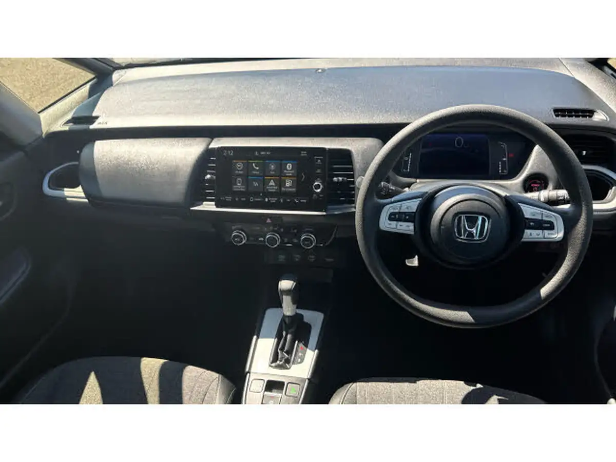 2021-honda-jazz-15-i-mmd-sr-109ps-big-3