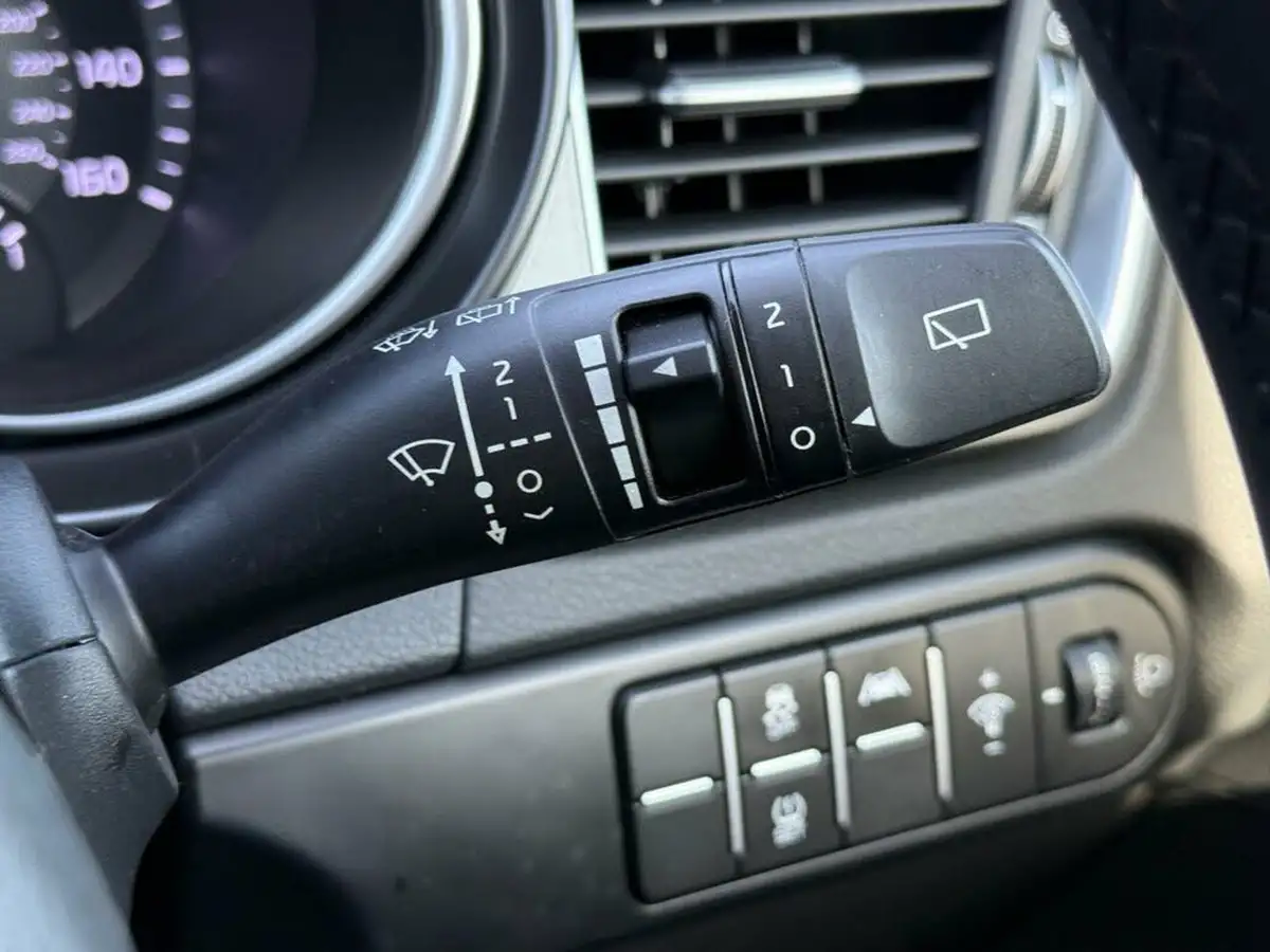 2023-kia-xceed-15-t-gdi-2-158bhp-big-18