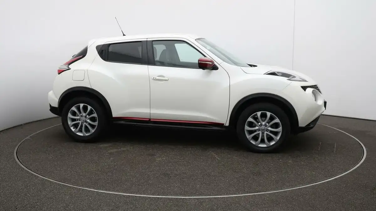 2017-nissan-juke-16-tekna-117ps-1598cc-xtronic-cvt-big-45