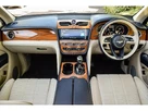 2021-bentley-bentayga-40-v8-small-3