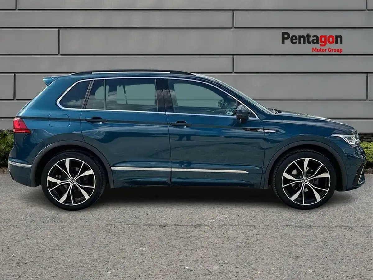 2023-volkswagen-tiguan-15-tsi-r-line-edition-big-13
