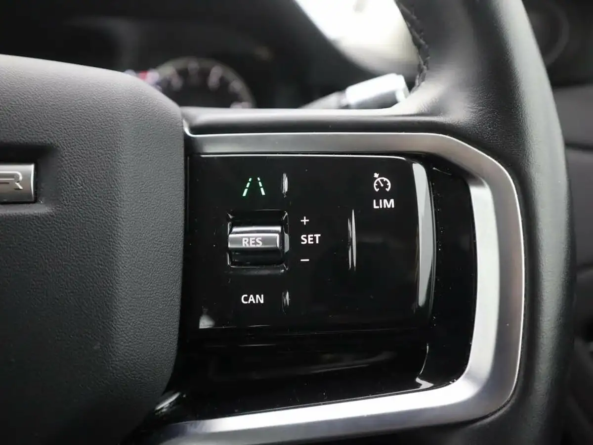 2021-land-rover-range-rover-evoque-20-d165-evoque-big-30
