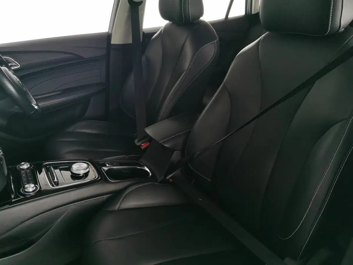 2022-mg-mg5-e-exclusive-ev-long-range-big-7
