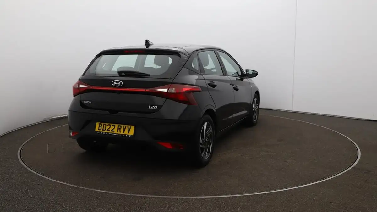 2022-hyundai-i20-10-t-gdi-se-connect-eclutch-imt-big-54