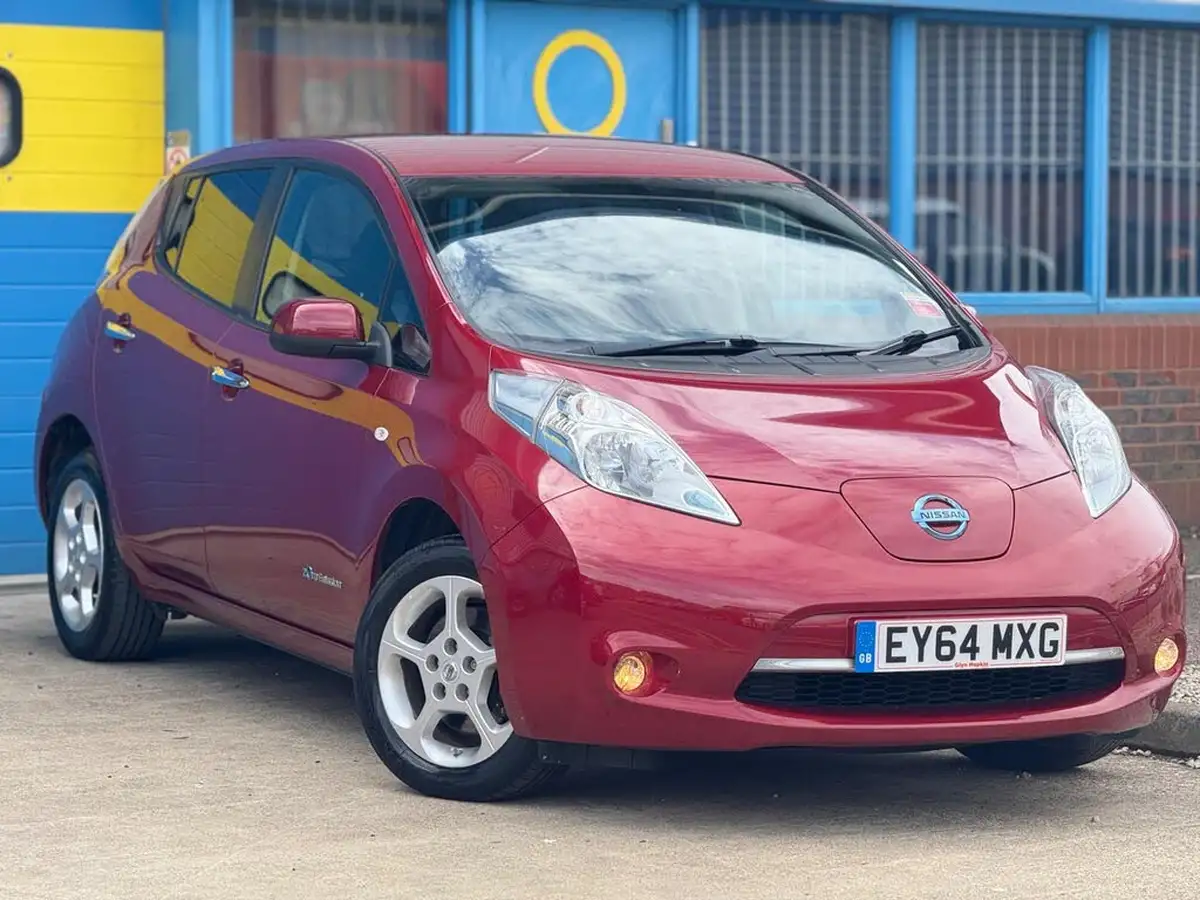 2014-nissan-leaf-e-acenta-big-24