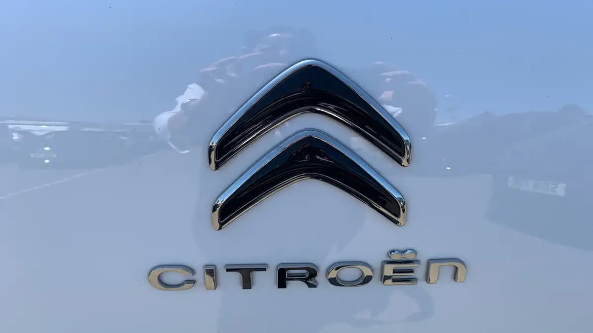 2022-citroen-c3-aircross-12-puretech-shine-plus-110ps-big-25