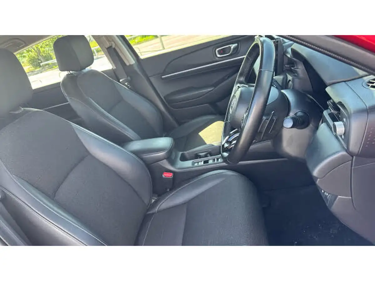 2022-honda-hr-v-15-i-mmd-advance-big-33