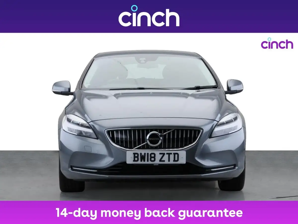 2018-volvo-v40-20-t3-inscription-big-1