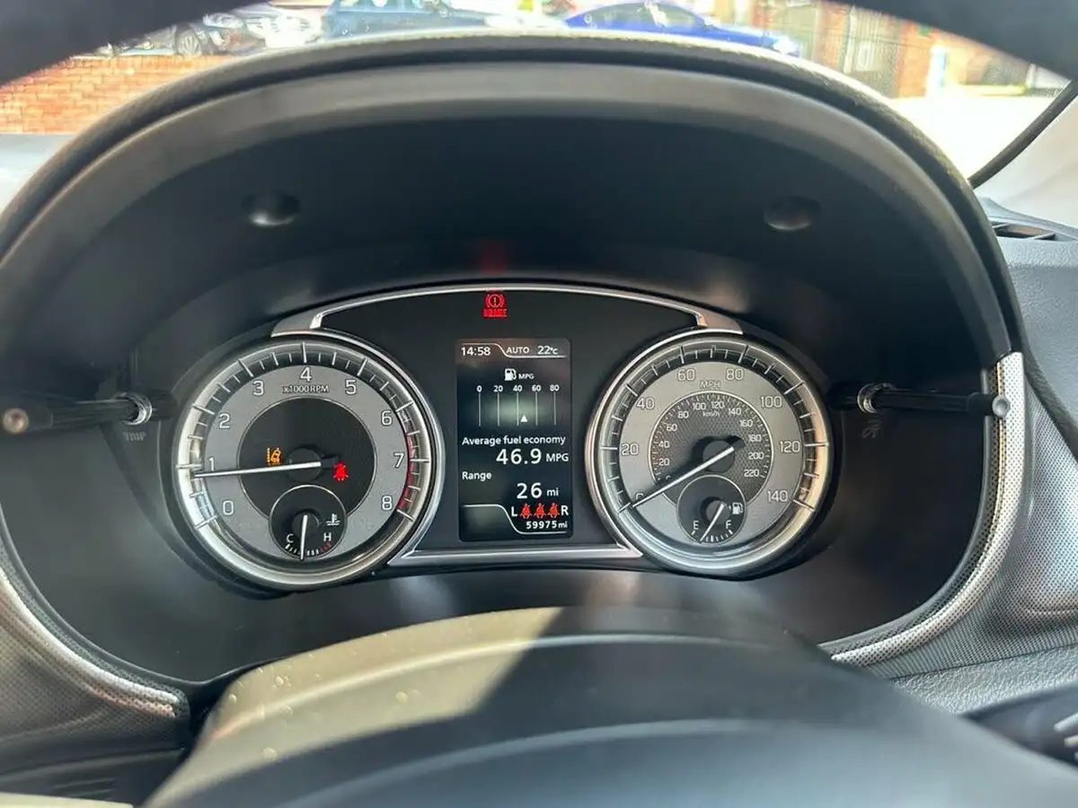 2019-suzuki-vitara-14-boosterjet-sz5-allgrip-big-8