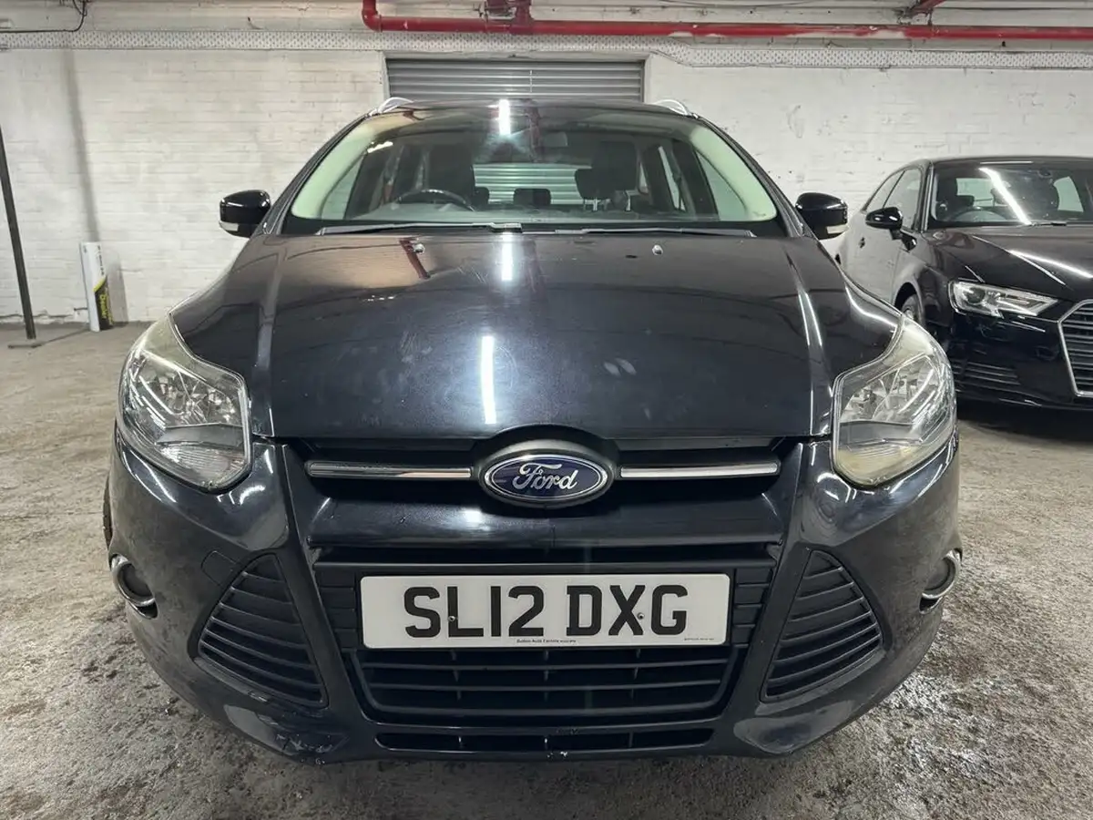 2012-ford-focus-16tdci-zetec-115ps-estate-big-50