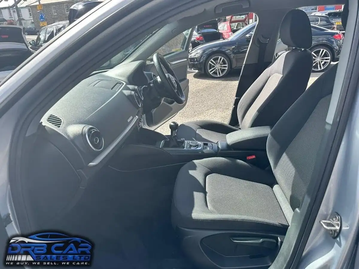 2017-audi-a3-20-tdi-se-technik-sportback-5d-big-18