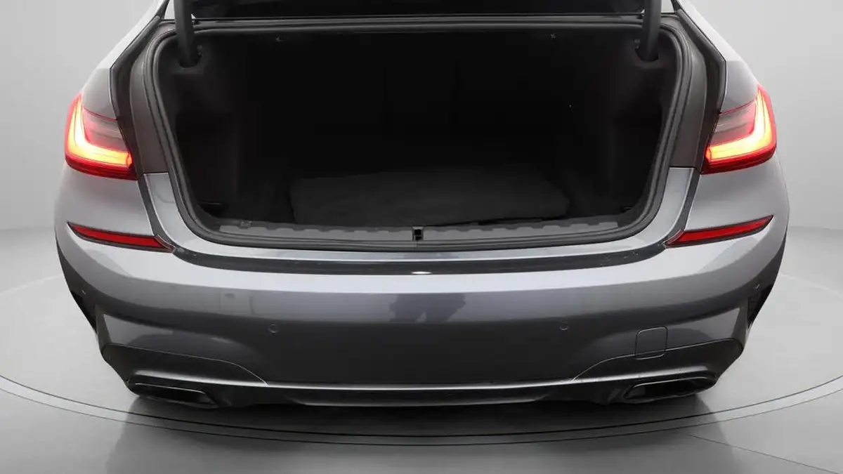 2022-bmw-3-series-30td-m340d-xdrive-saloon-4d-big-16
