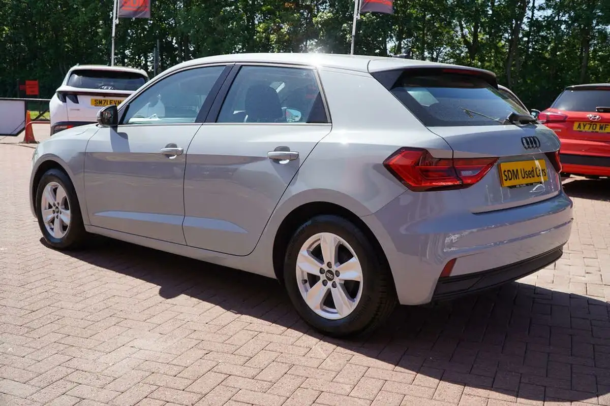 2022-audi-a1-10-25-tfsi-technik-big-3