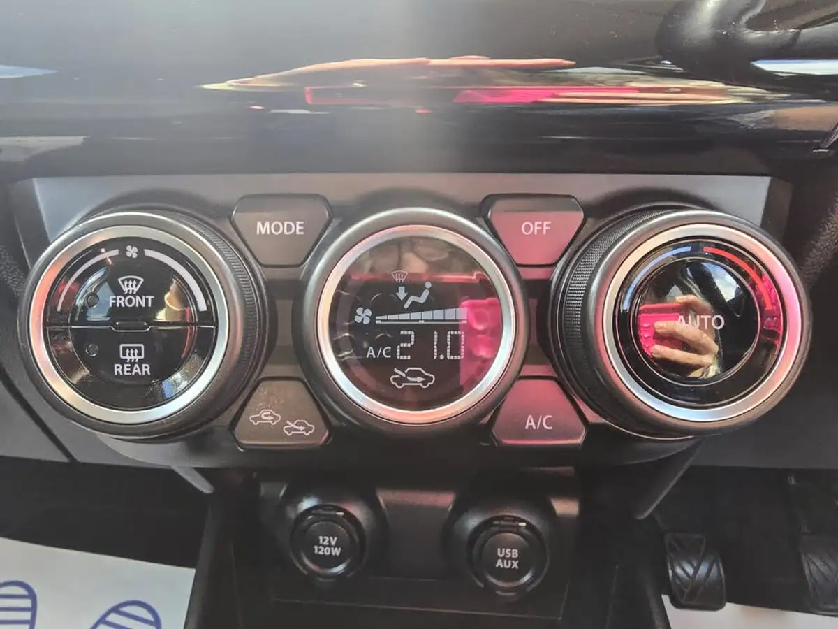 2018-suzuki-swift-12-dualjet-sz5-big-19