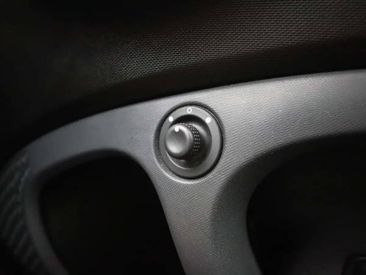 2018-smart-fortwo-10-prime-sport-premium-coupe-twinamic-big-22