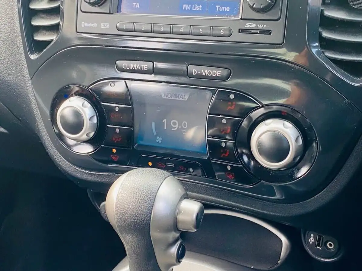 2010-nissan-juke-16-tekna-16v-1598cc-cvt-big-23