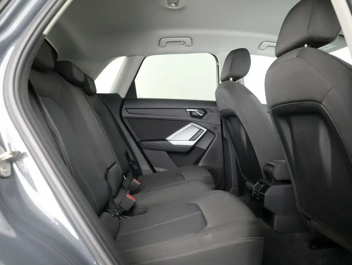 2021-audi-q3-15-35-tfsi-technik-cod-big-25