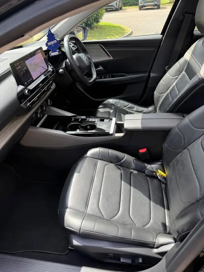 2022-citroen-c5-x-16-puretech-shine-plus-225ps-plug-in-hybrid-e-eat8-big-36