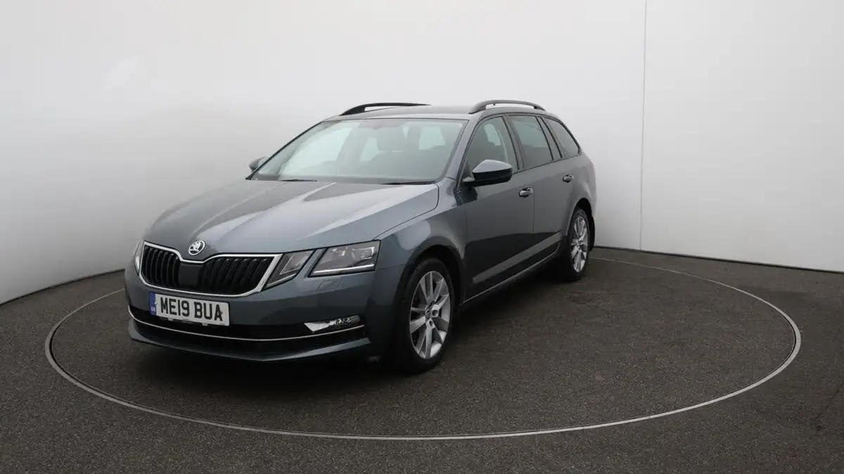 2019-skoda-octavia-20tdi-se-l-estate-dsg-big-30