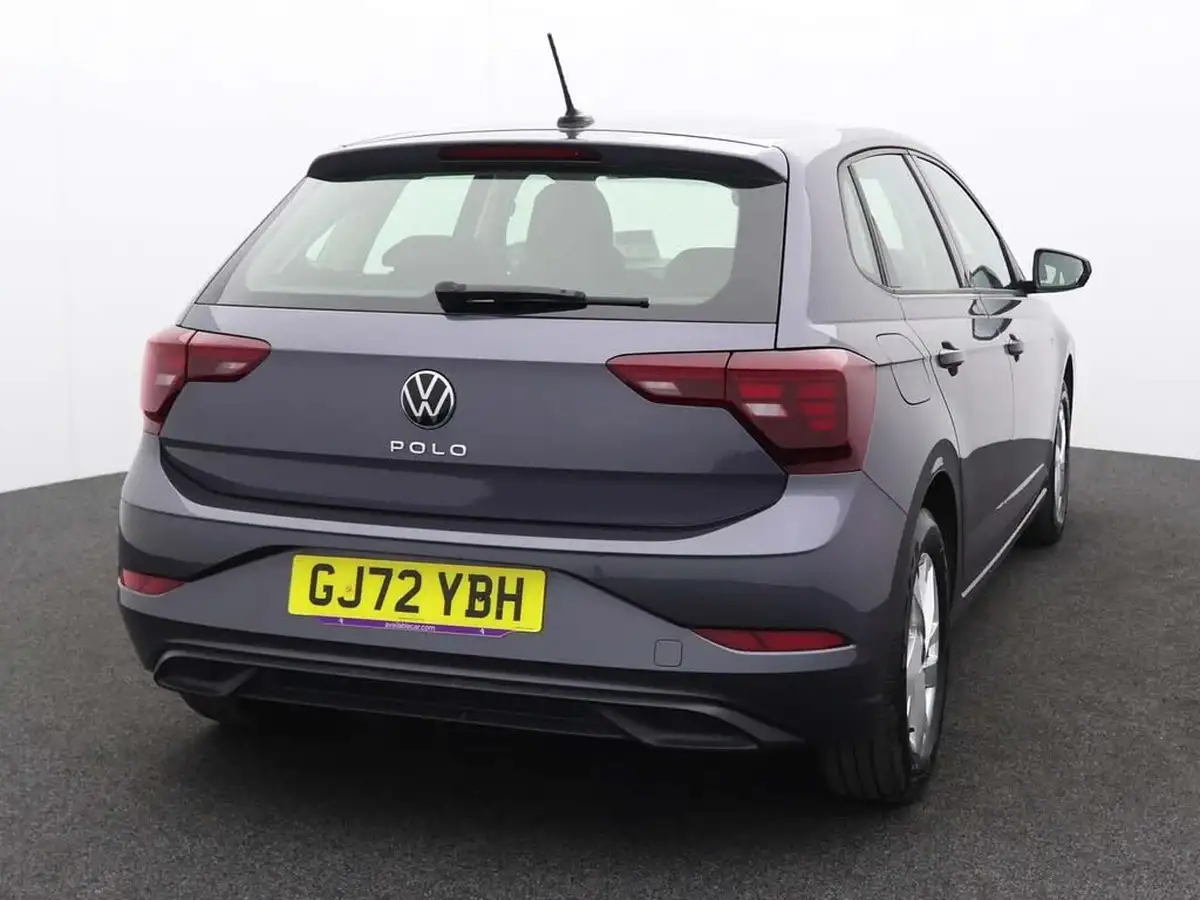 2022-volkswagen-polo-10-life-big-5
