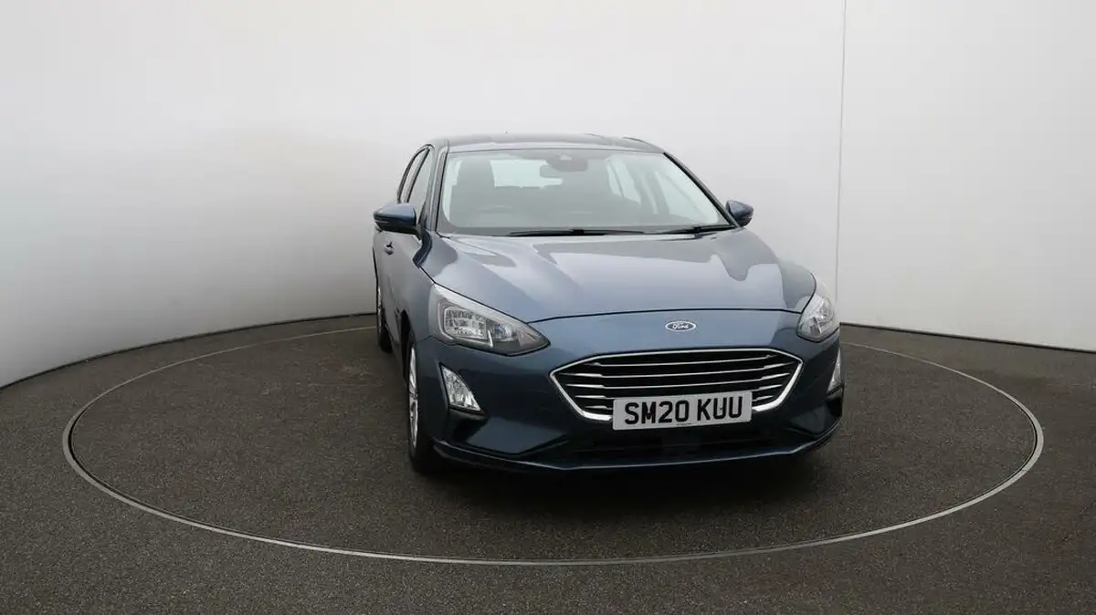 2020-ford-focus-15-titanium-hatchback-big-39