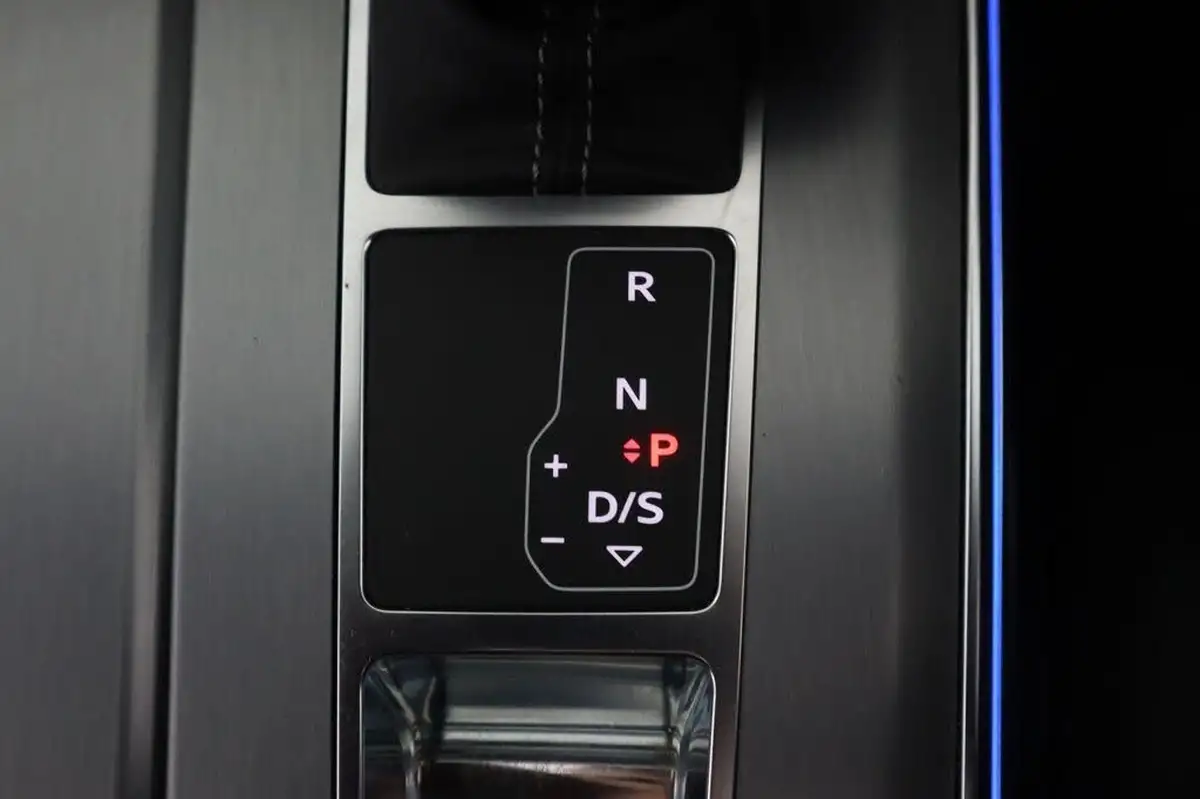 2021-audi-a7-30-55-tfsi-black-edition-big-23