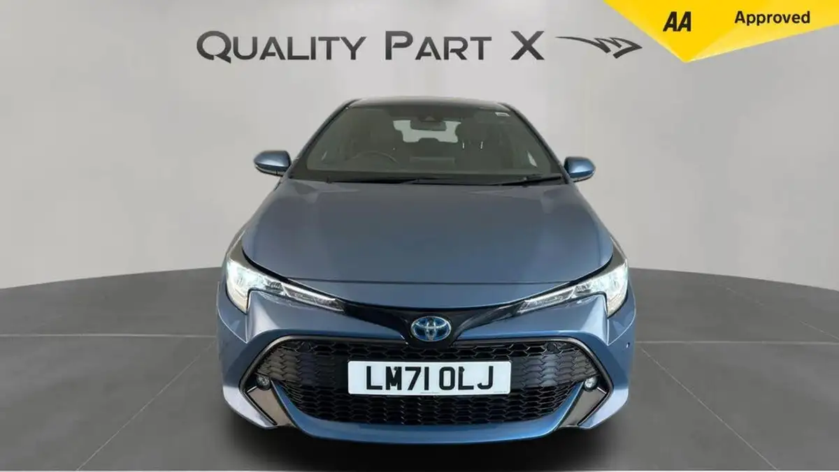 2021-toyota-corolla-18-vvt-i-icon-tech-trk-hatchback-5d-big-7