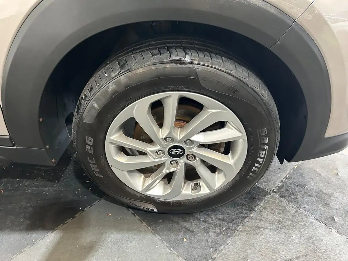2016-hyundai-tucson-17crdi-blue-drive-se-nav-116ps-big-22