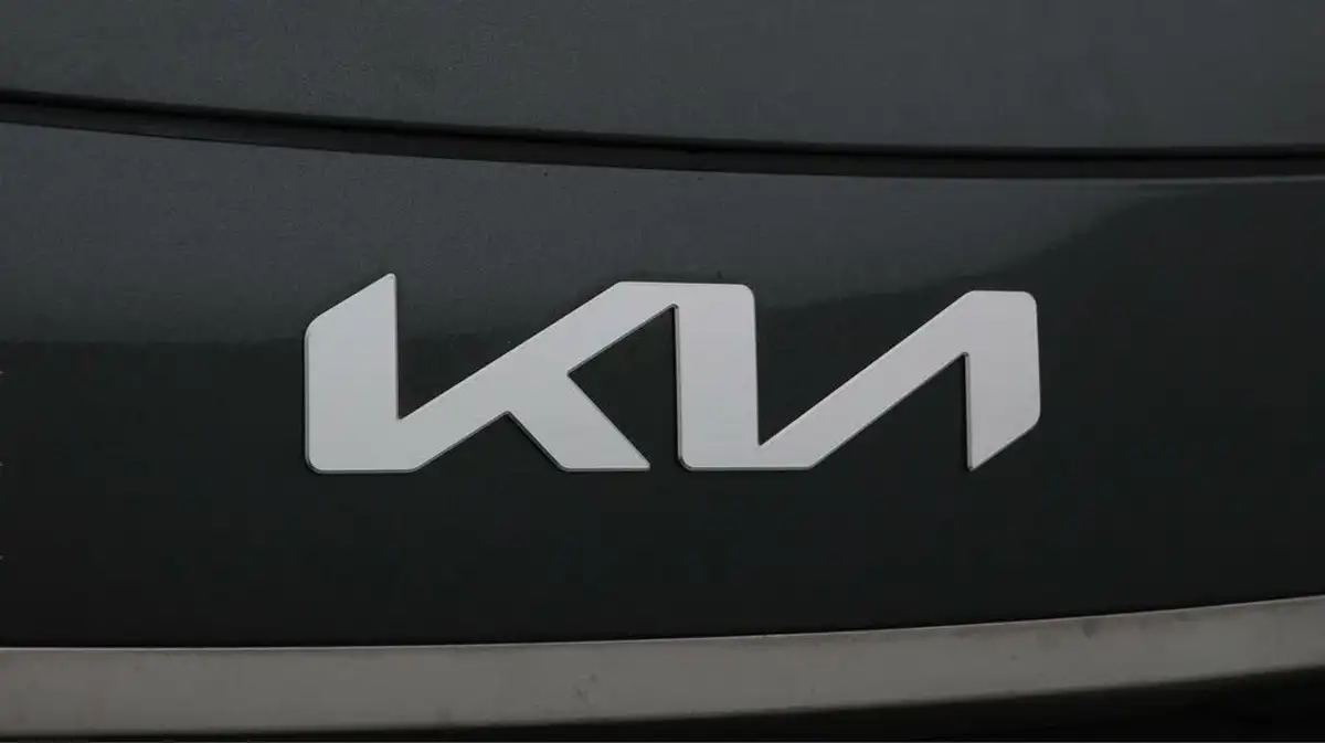 2023-kia-niro-ev-e-3-big-22