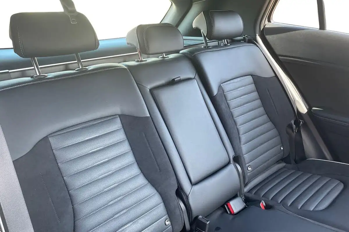 2024-kia-sportage-16-t-gdi-gt-line-s-207bhp-hev-auto-big-18