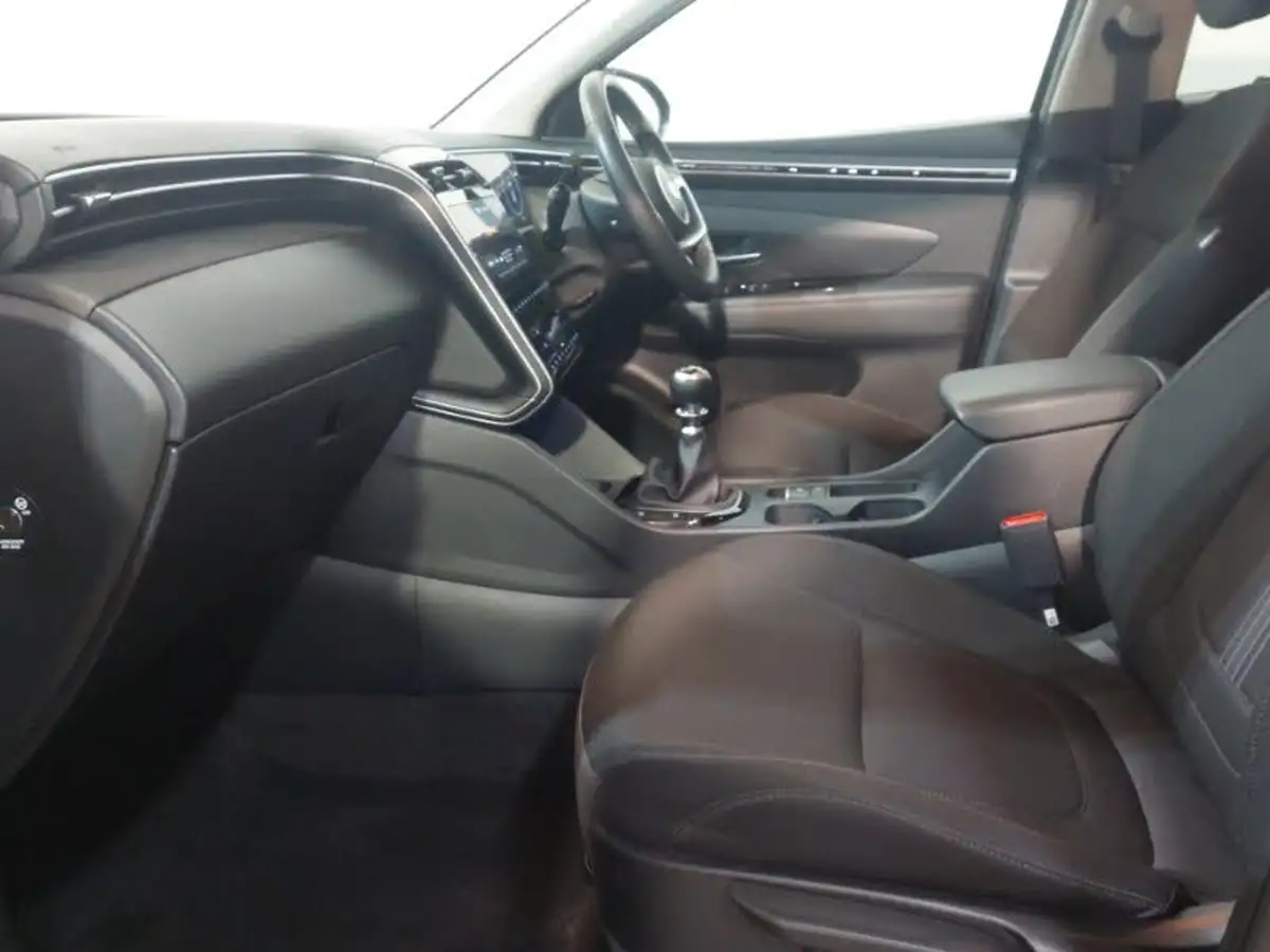2023-hyundai-tucson-16-t-gdi-premium-150ps-big-4