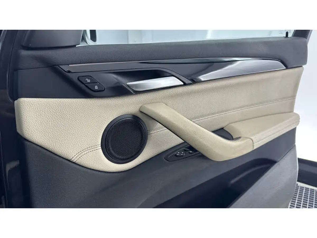 2021-bmw-x1-20-xdrive20i-xline-big-28