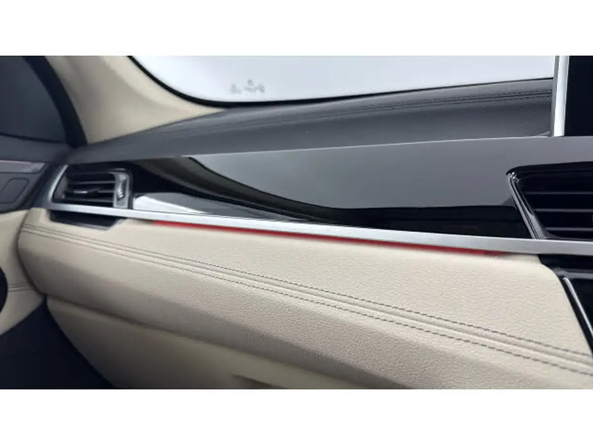 2021-bmw-x1-20-xdrive20i-xline-big-32