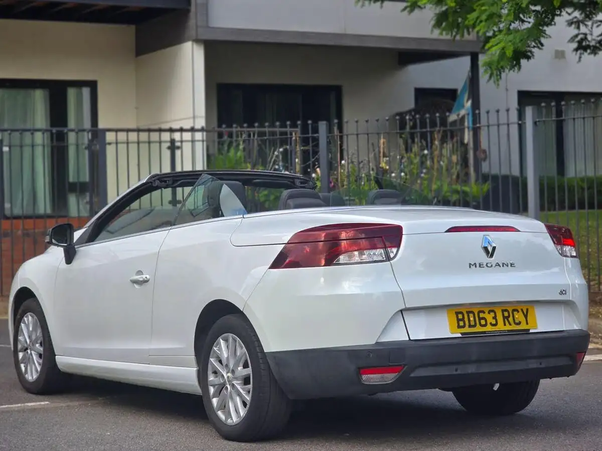2014-renault-megane-16td-dynamique-big-14