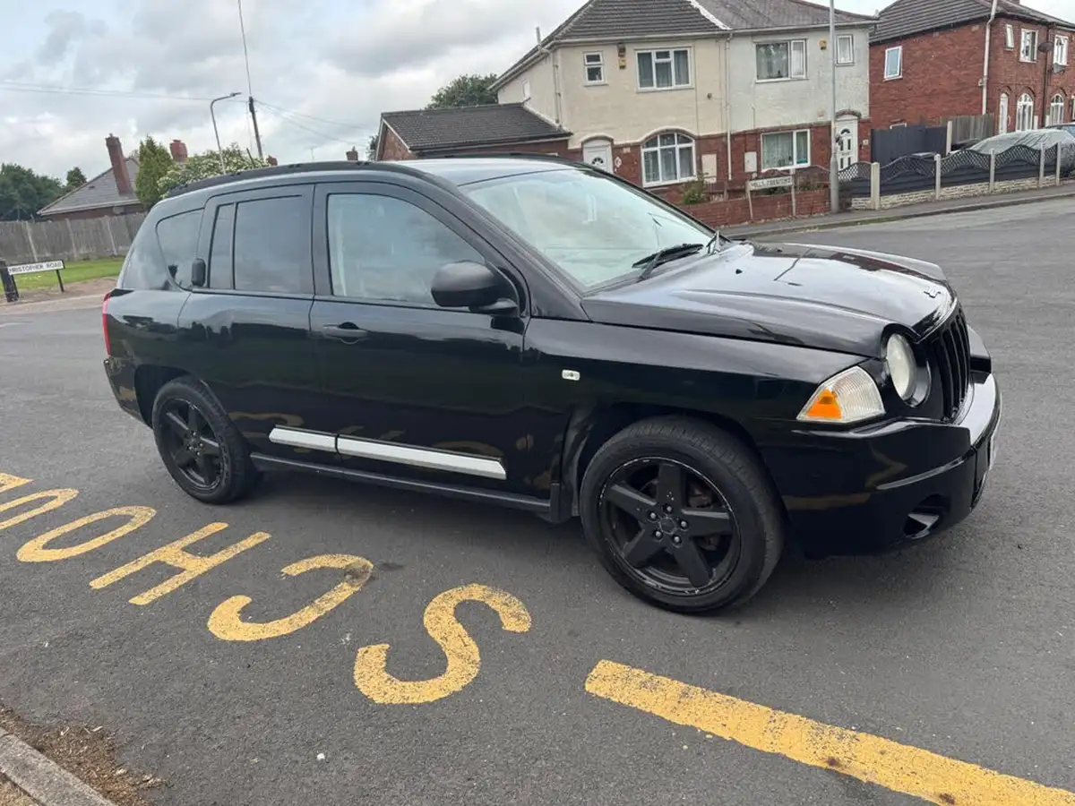 2009-jeep-compass-24-limited-big-5
