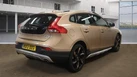 2013-volvo-v40-20td-d3-cross-country-lux-nav-geartronic-small-6