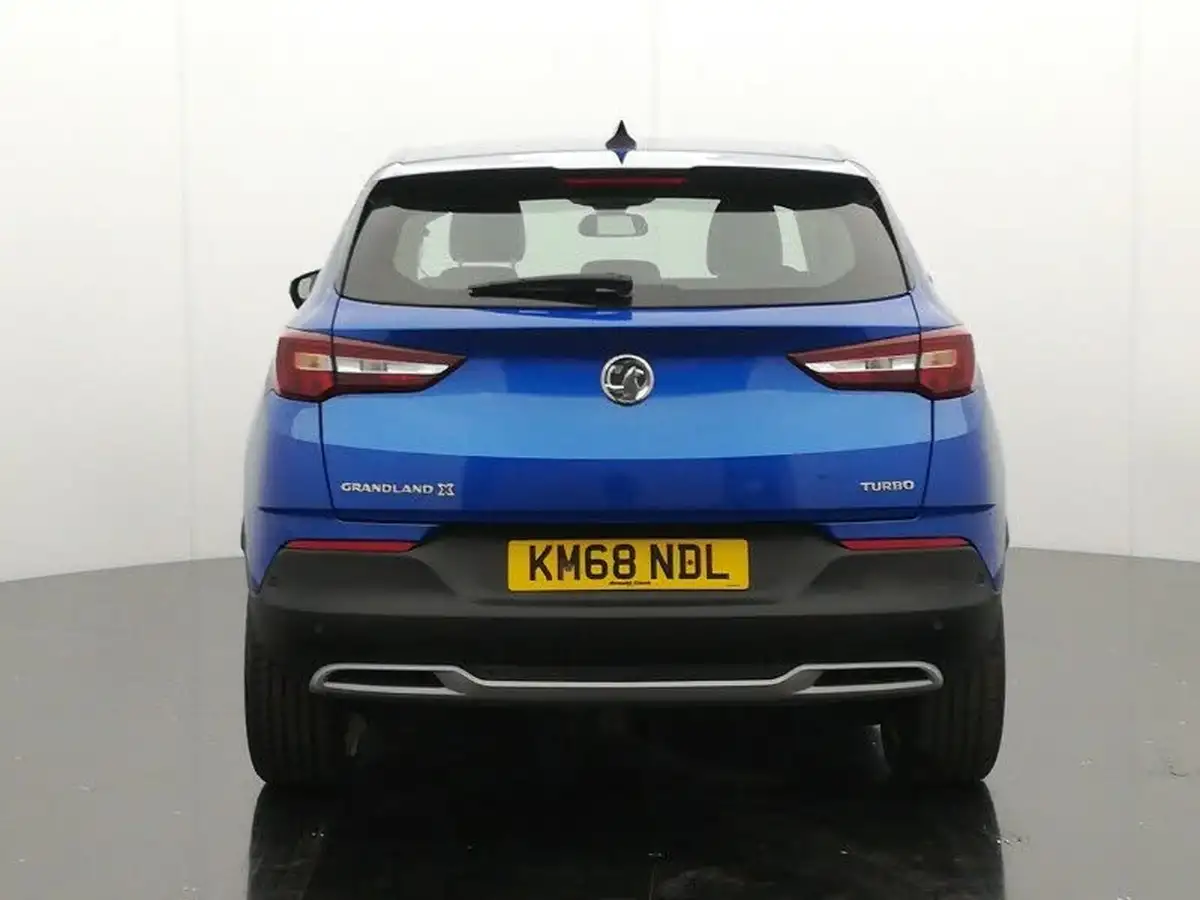 2018-vauxhall-grandland-x-12-tech-line-nav-130ps-big-17